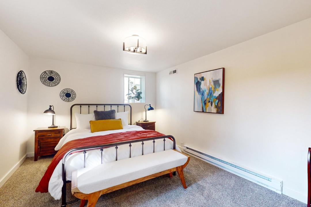 Photo of Bedroom in Cornwall Park