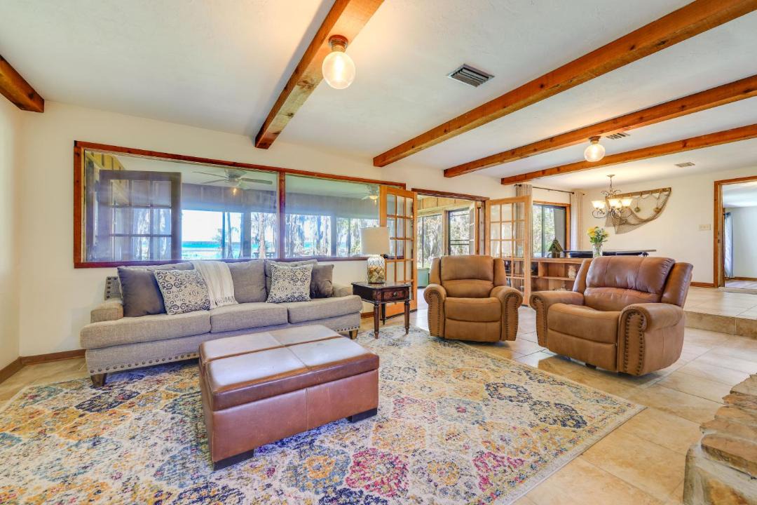 Photo of Others in Melrose