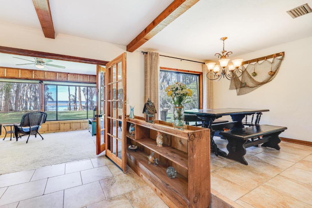 Photo of Others in Melrose