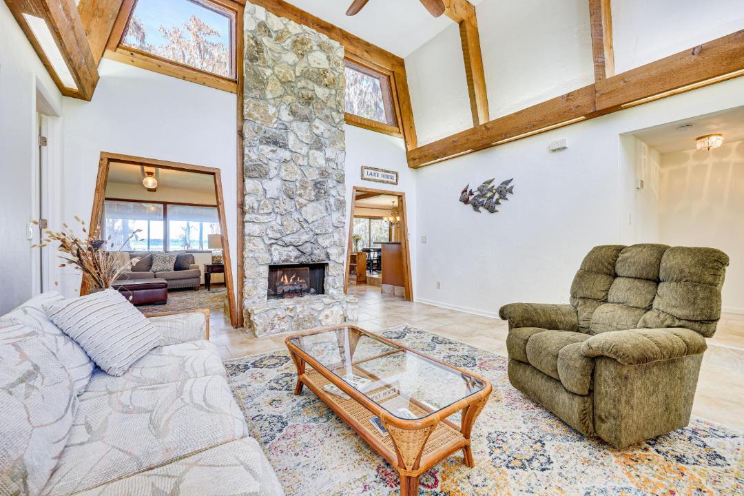 Photo of Others in Melrose