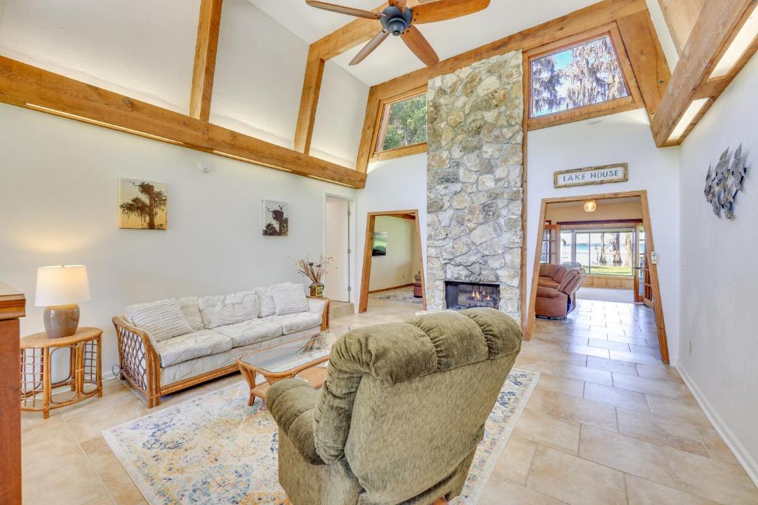 Photo of Others in Melrose