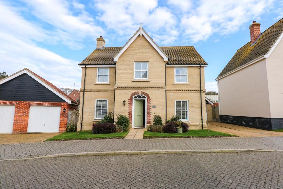 Photo of Others in Overstrand