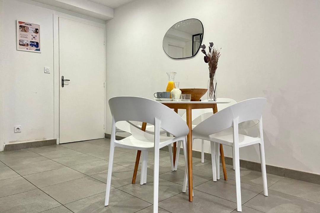 Photo of Others in Moliere - Edgard Quinet