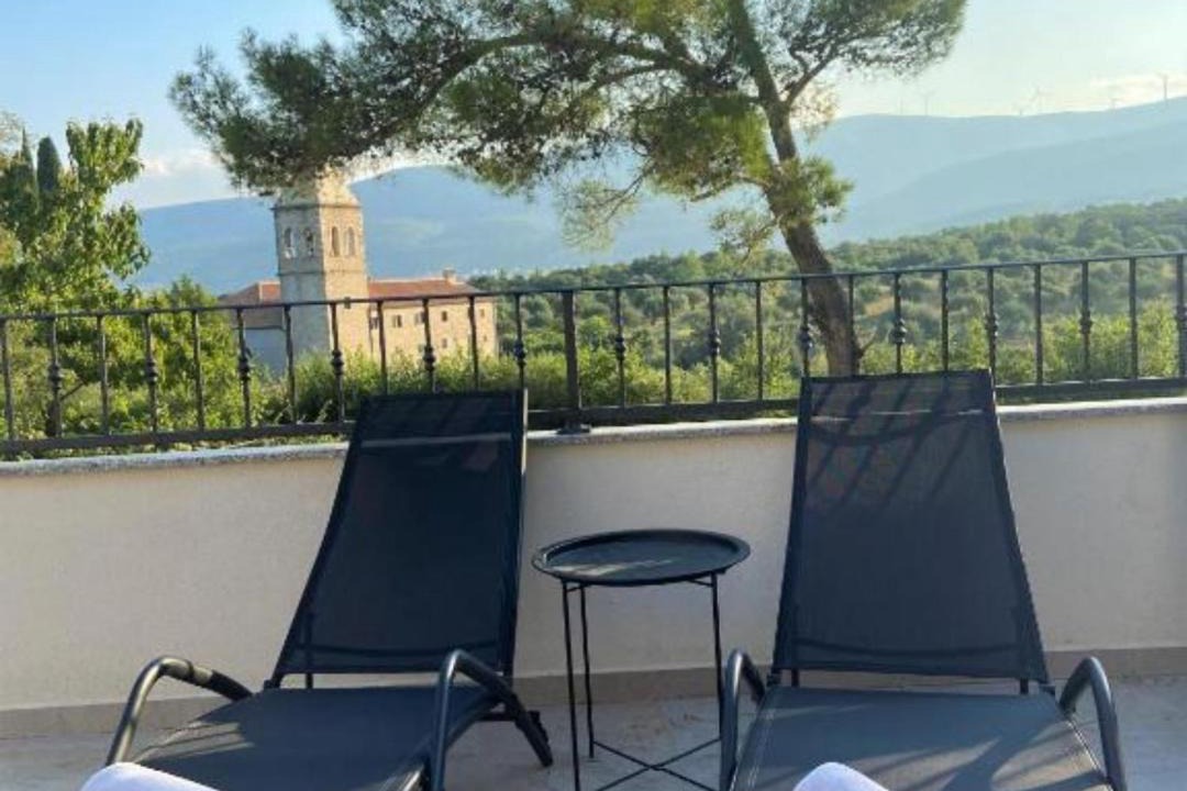 Photo of Patio Balcony in Donji Karin
