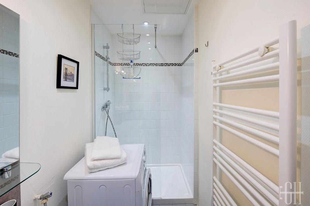 Photo of Bathroom in Saint-Pierre-des-Corps