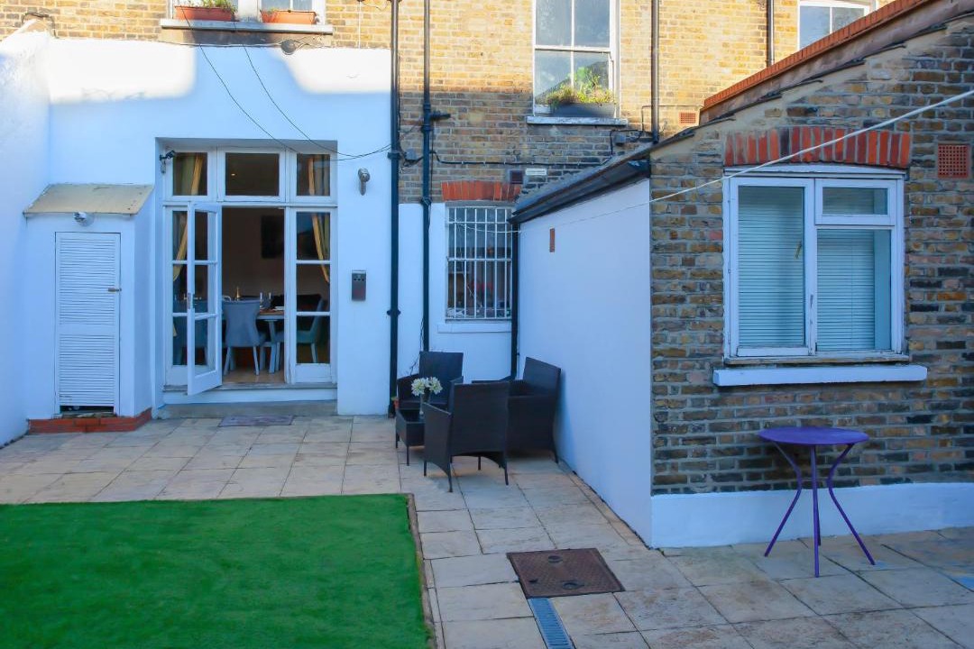 Photo of Others in Vassall