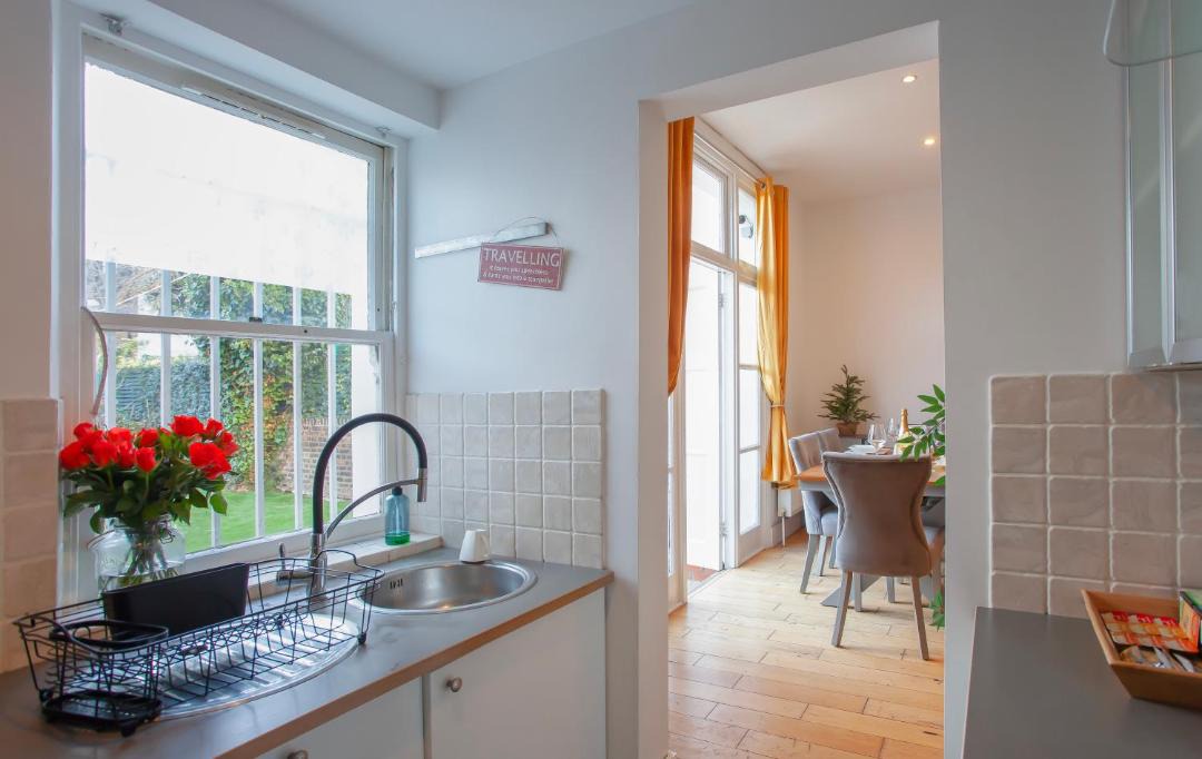 Photo of Others in Vassall