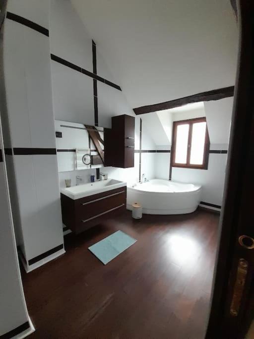 Photo of Others in Bazemont