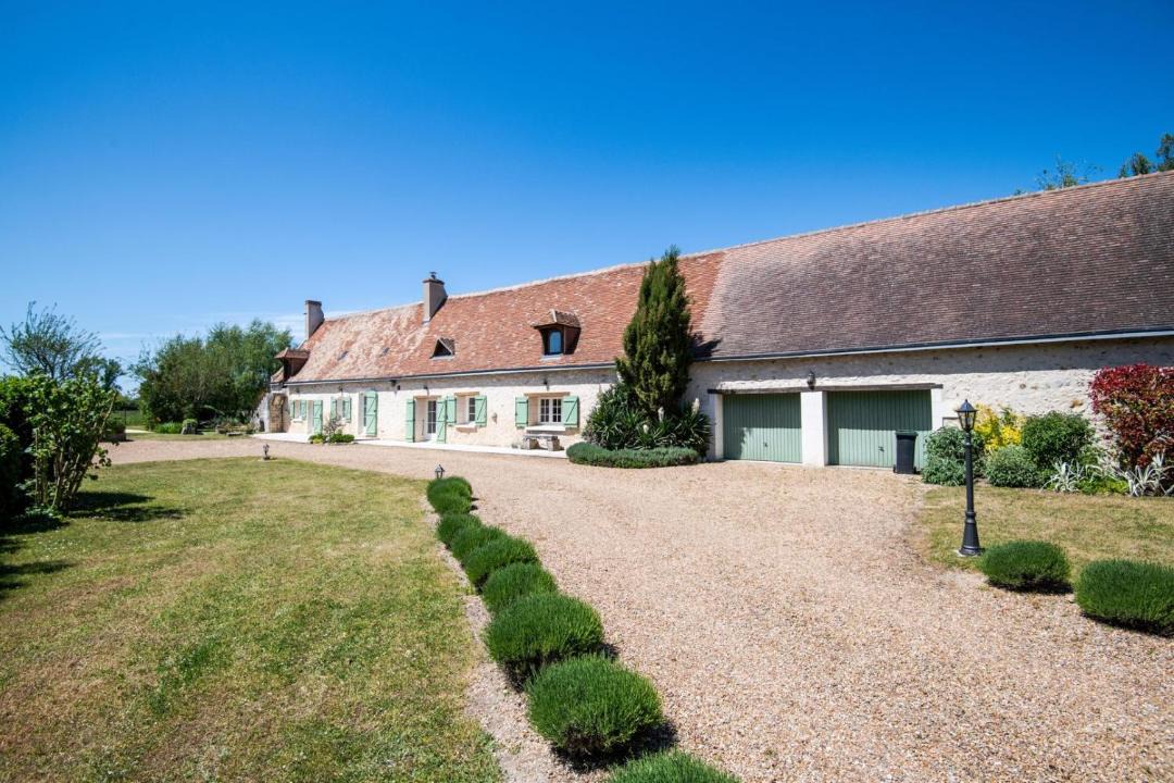 Photo of Others in Ambillou