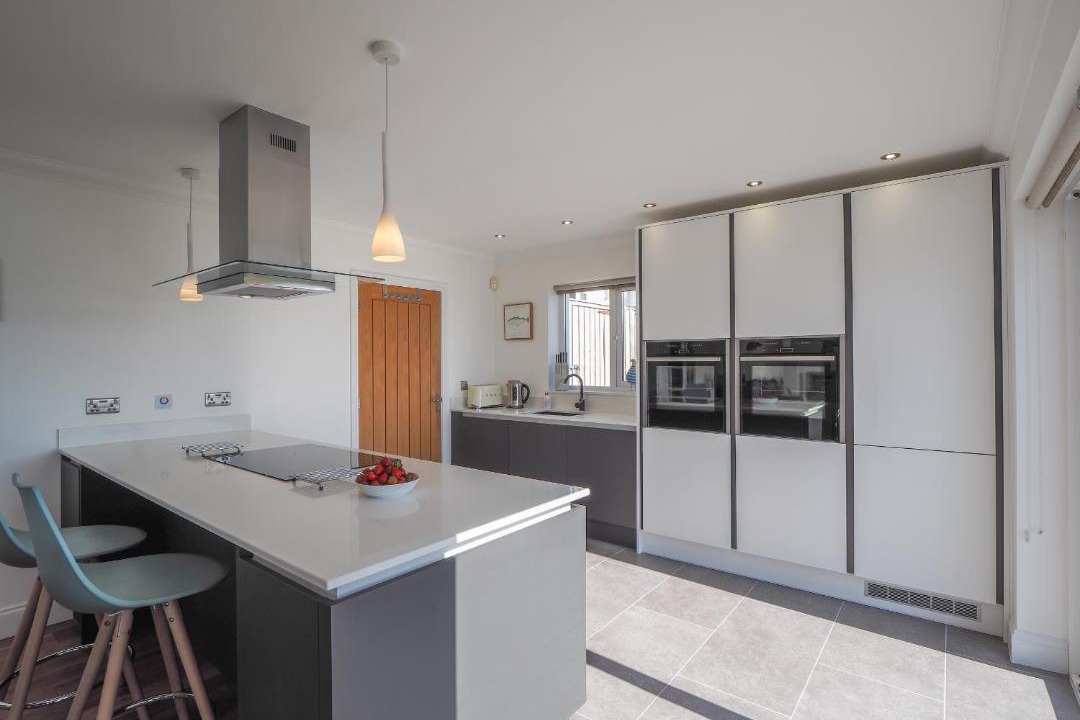 Photo of Kitchen in Gwbert