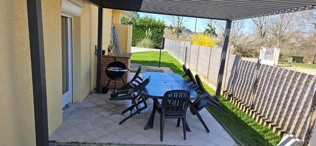 Photo of Patio Balcony in Priay