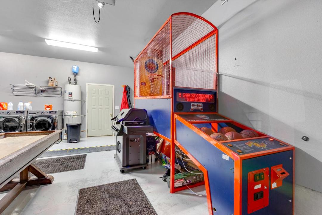 Photo of Others in Grapeview