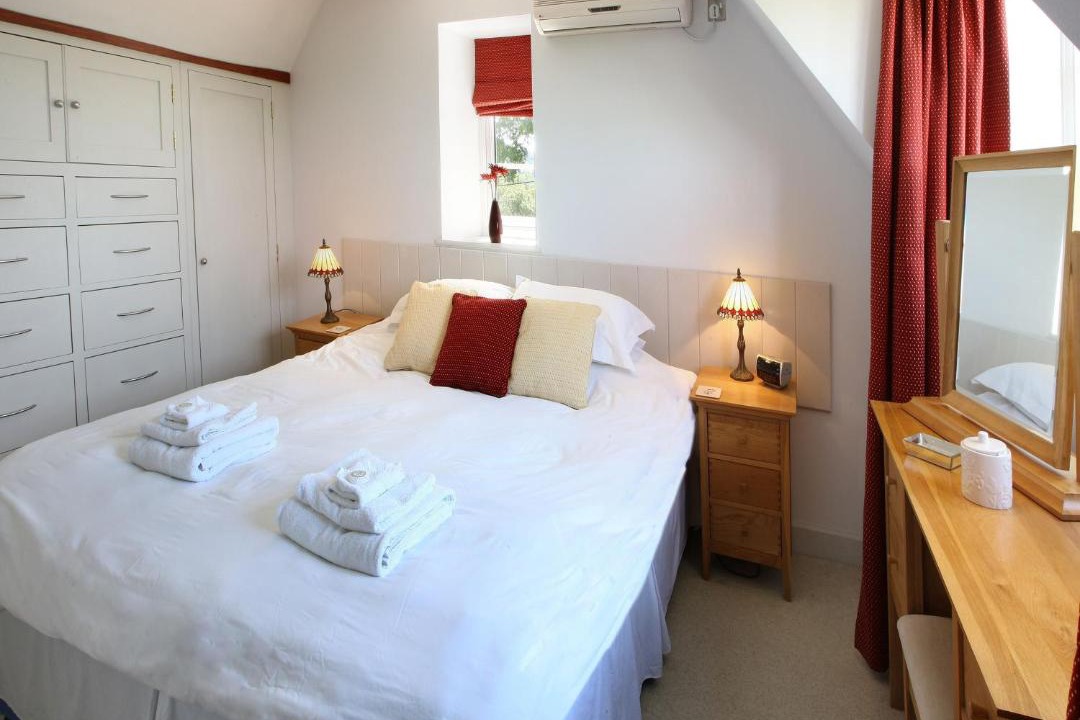 Photo of Others in South Perrott