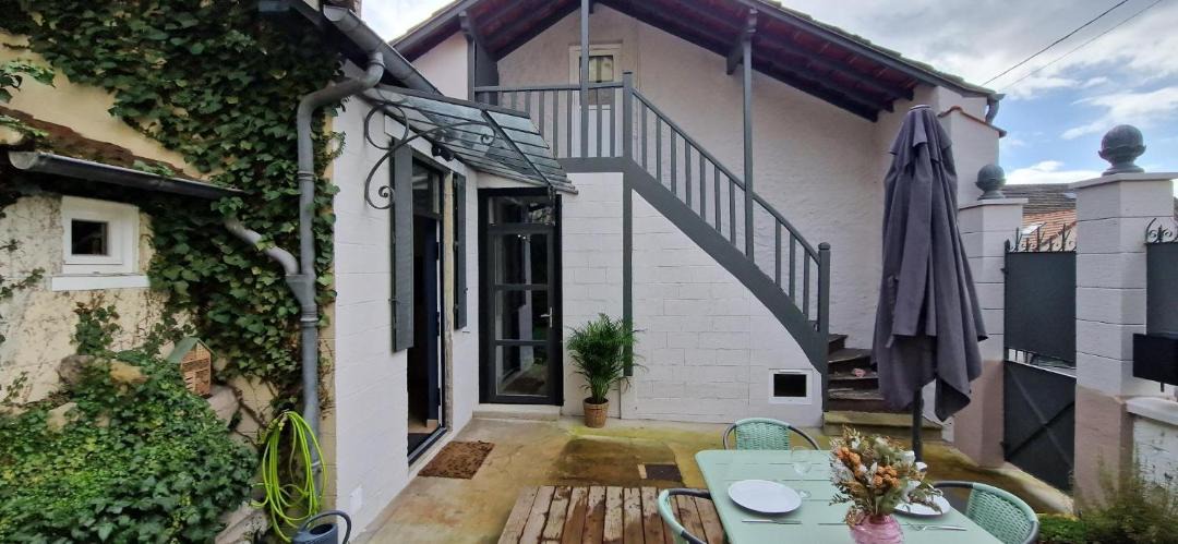 Photo of Patio Balcony in Fontainebleau
