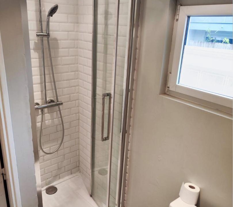 Photo of Bathroom in Pantin