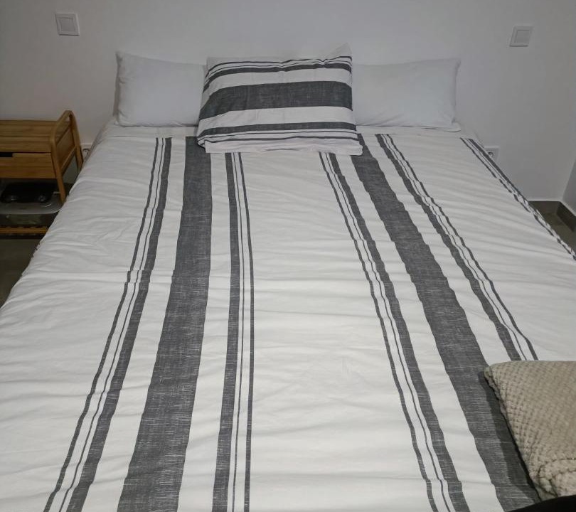 Photo of Bedroom in Oyonnax