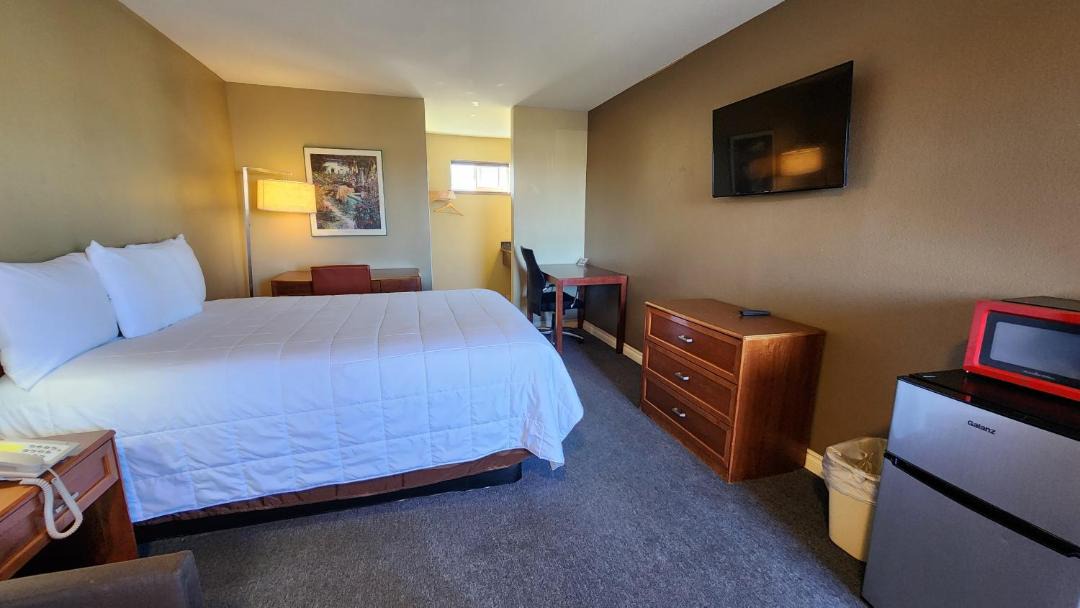 Photo of Others in Everett