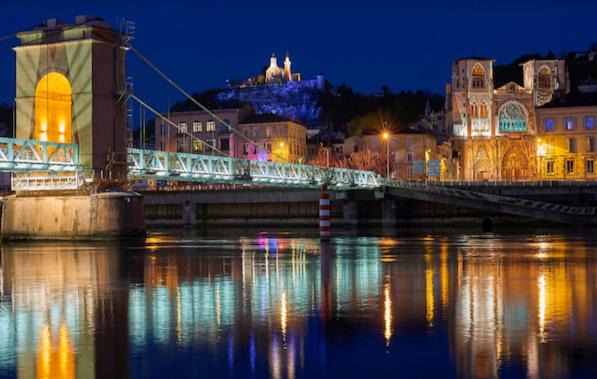 Photo of Others in Chasse-sur-Rhone