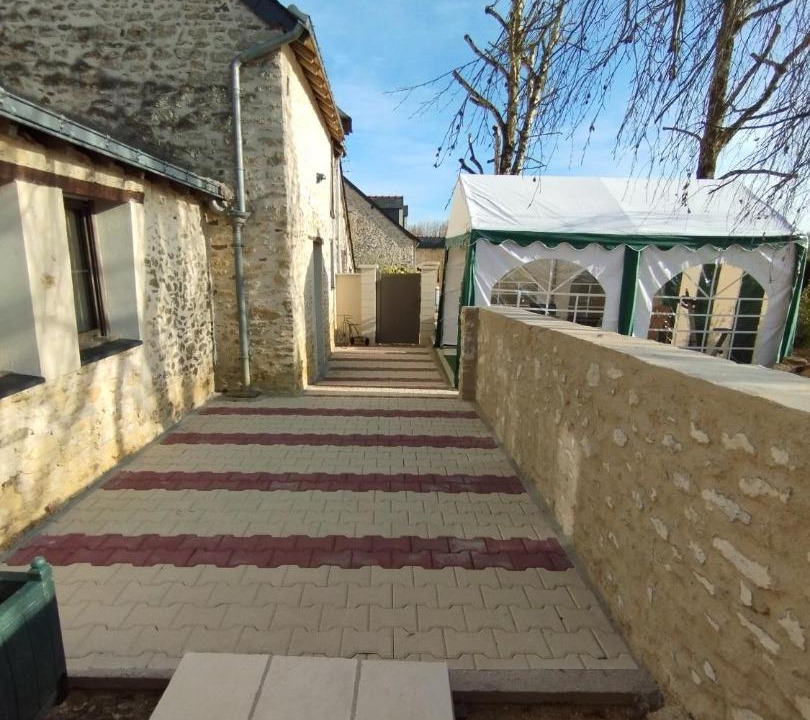 Photo of Others in Huille