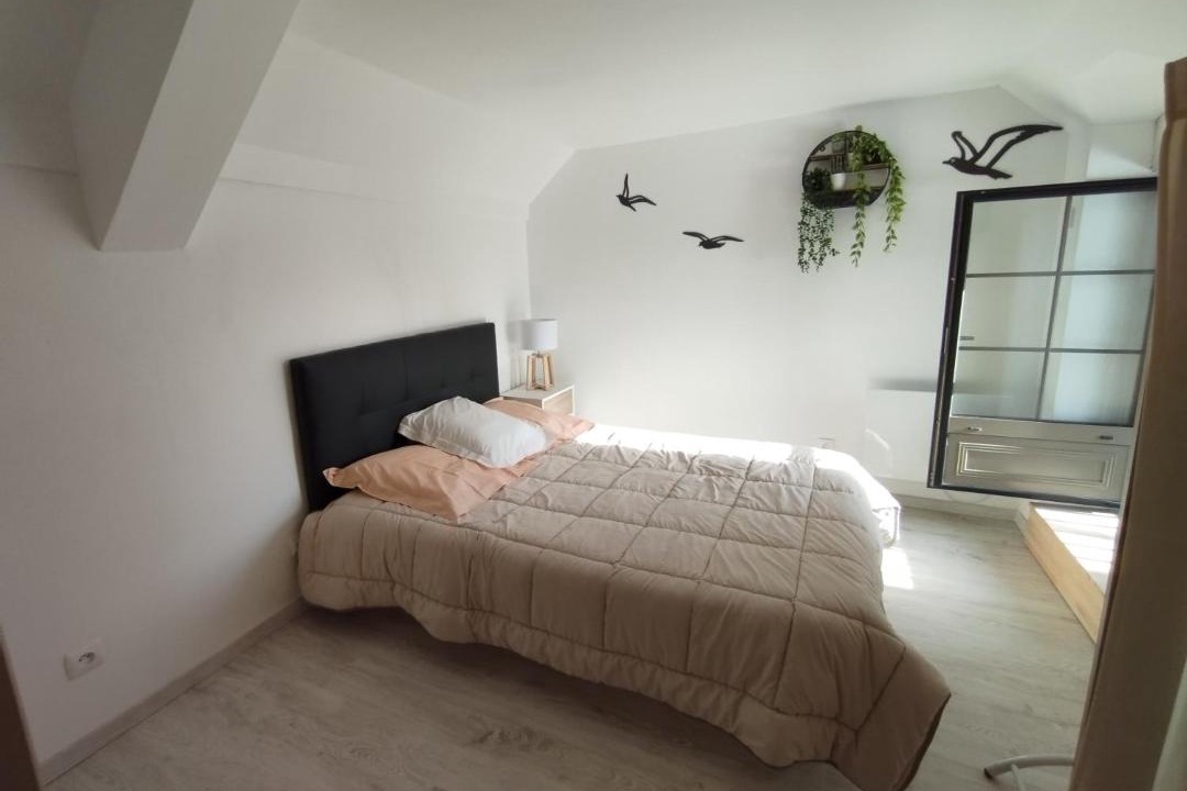 Photo of Others in Huille