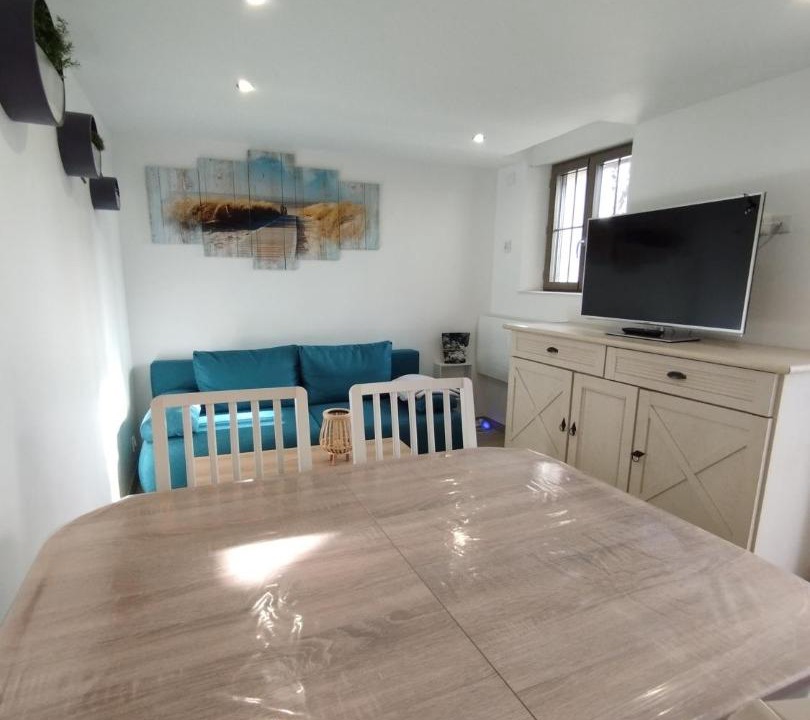 Photo of Others in Huille