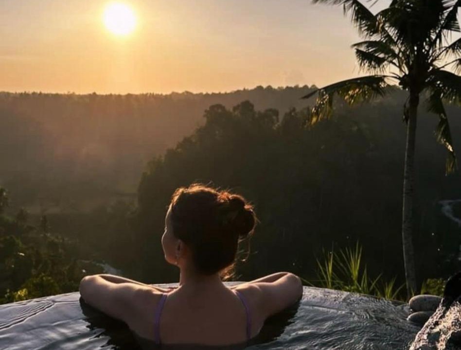 Photo of Others in Selat