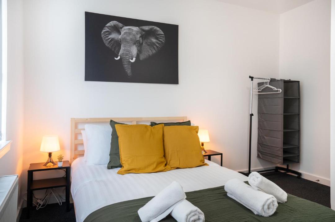 Photo of Others in Wishaw