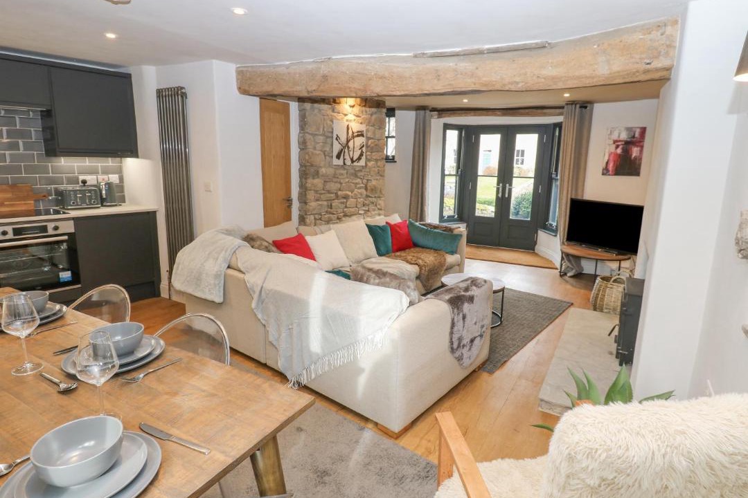 Photo of Others in Bowes