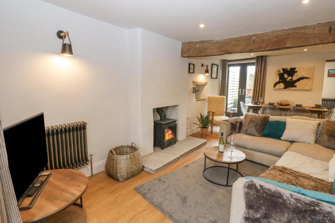 Photo of Others in Bowes