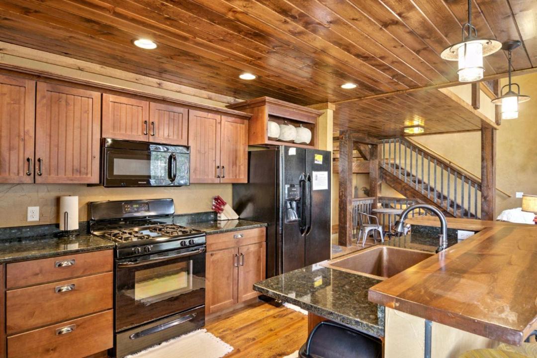 Photo of Others in Lead