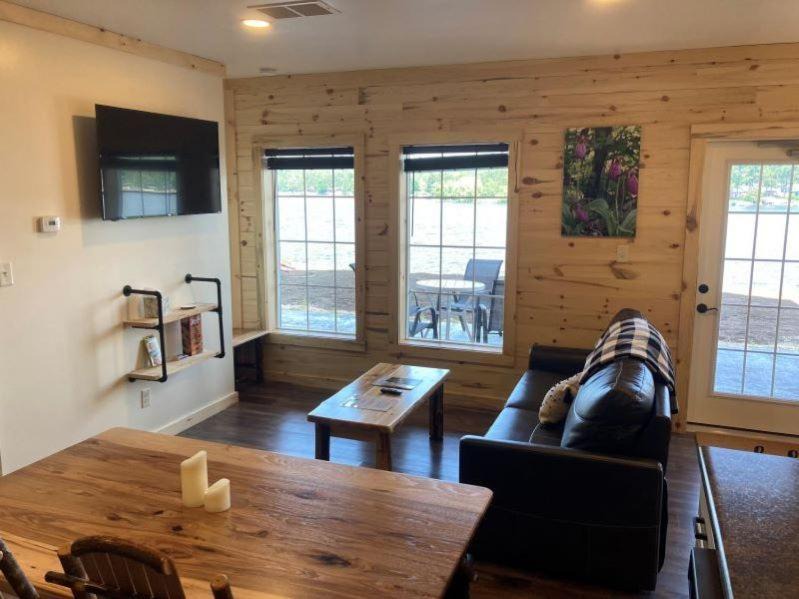 Photo of Livingroom in Houghton