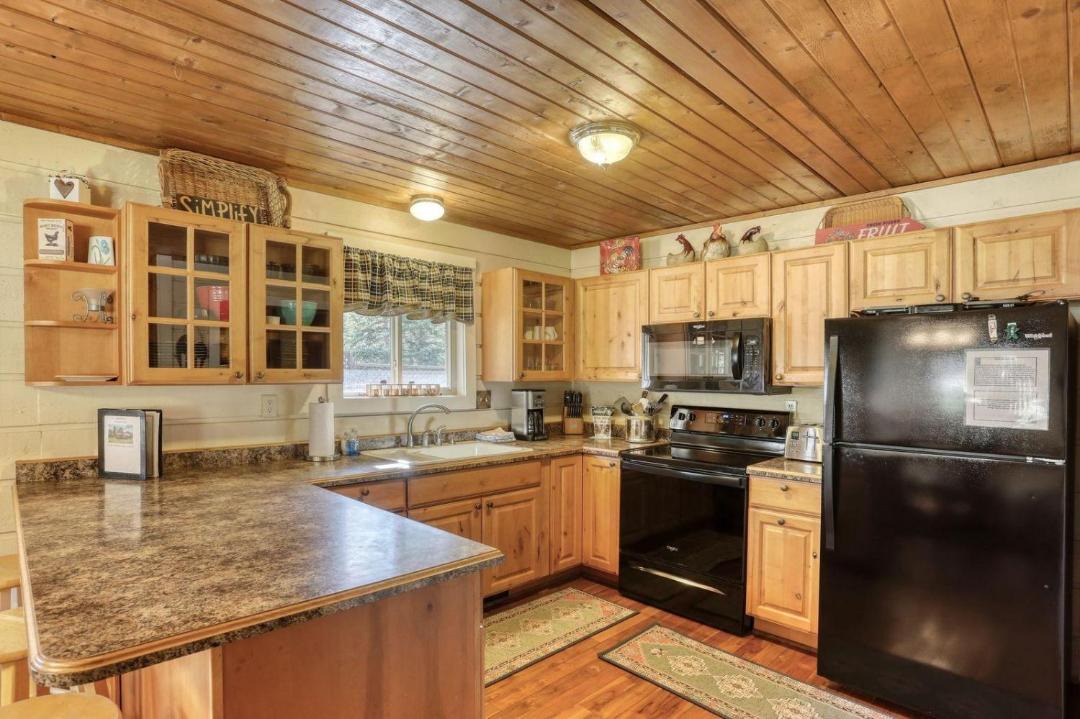 Photo of Others in Lead