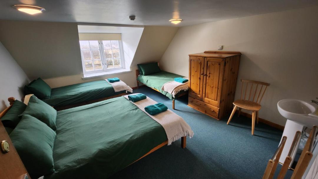 Photo of Others in Inchnadamph