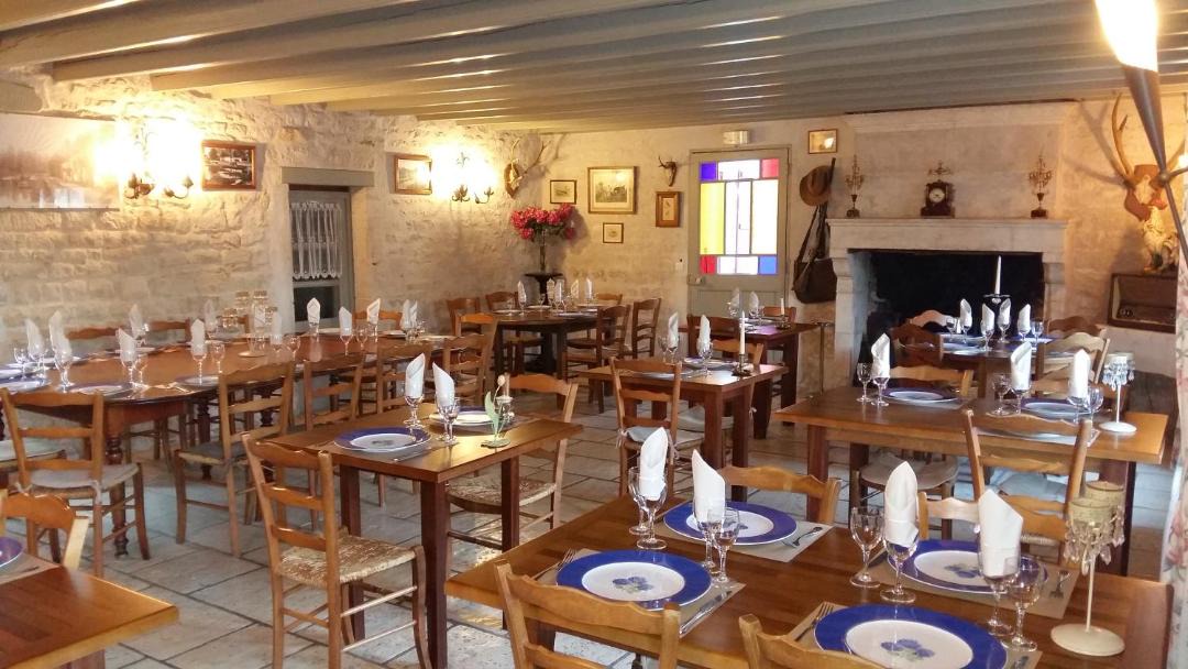 Photo of Others in Coulon