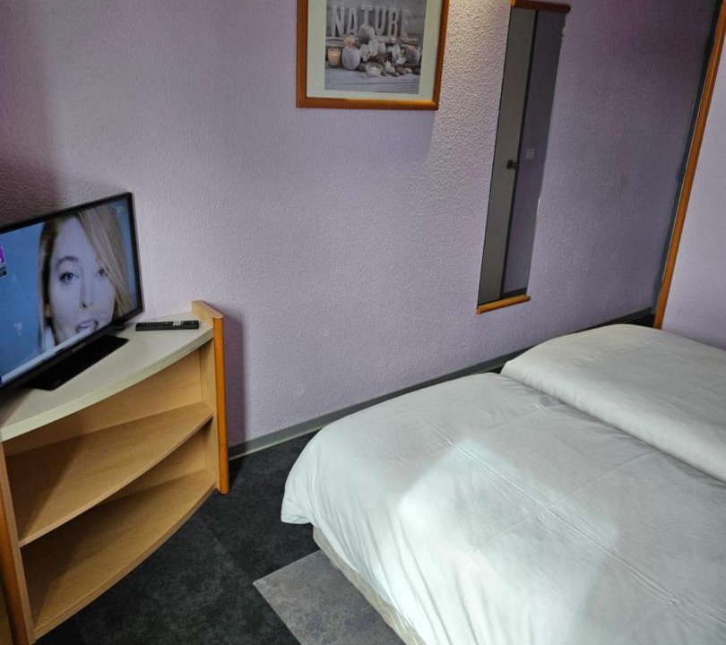 Photo of Bedroom in Villers-Cotterets