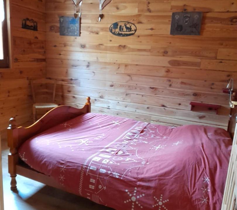 Photo of Others in Theys