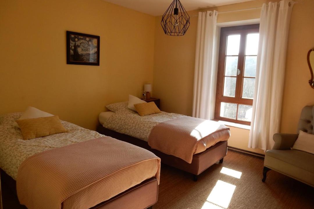 Photo of Others in Augne