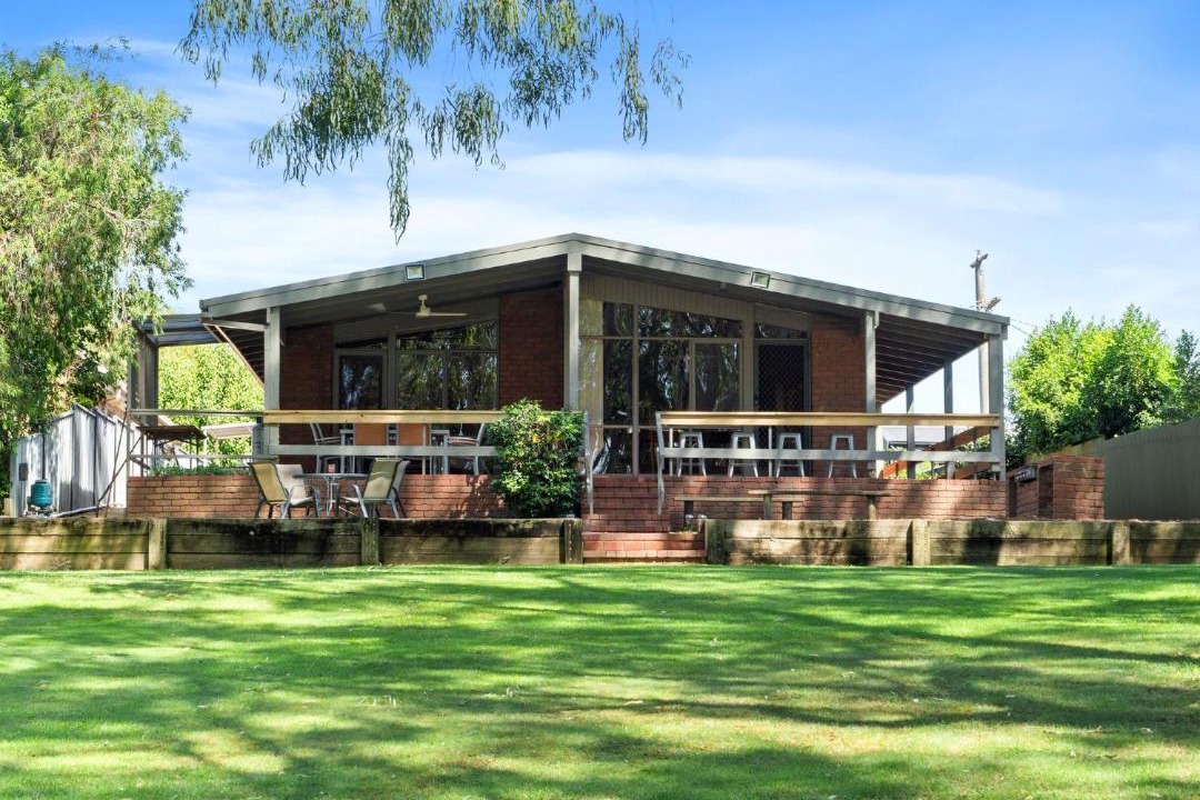 Photo of Others in Bundalong