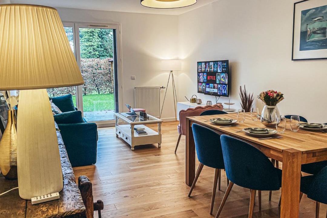 Photo of Others in Sainte-Genevieve-des-Bois