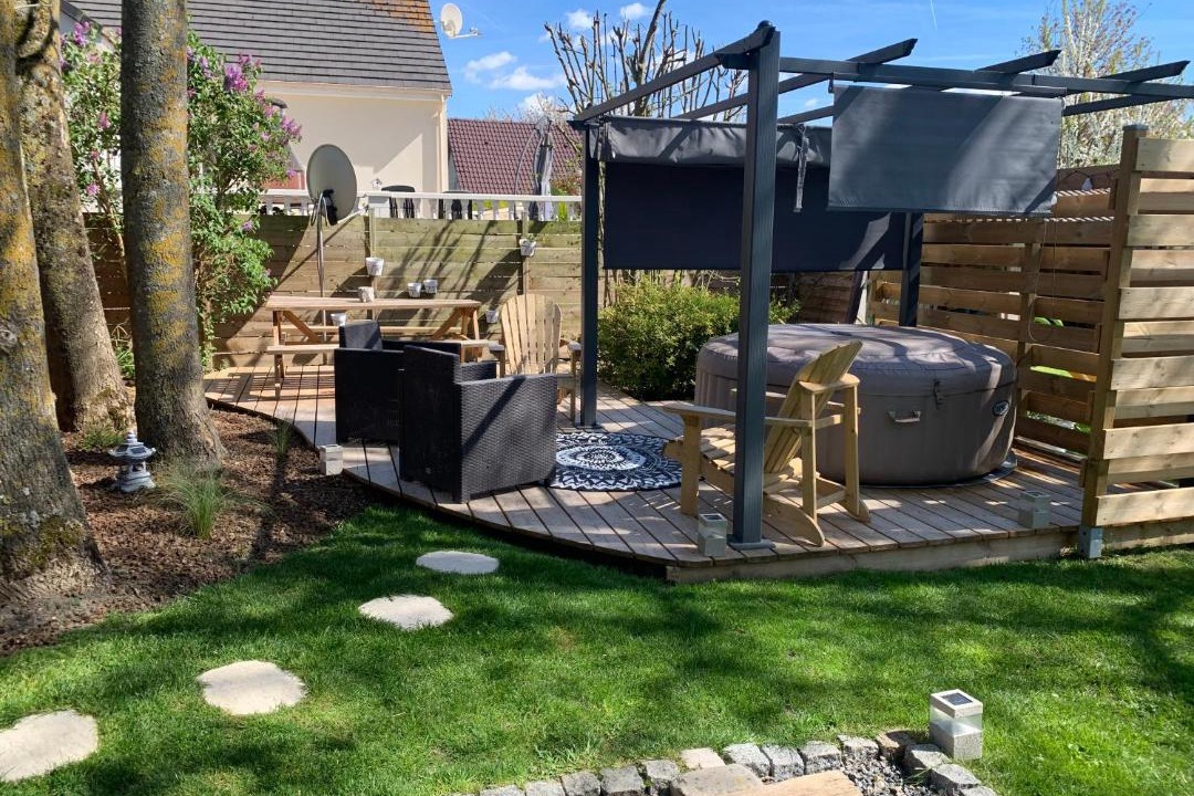 Photo of Others in Poses