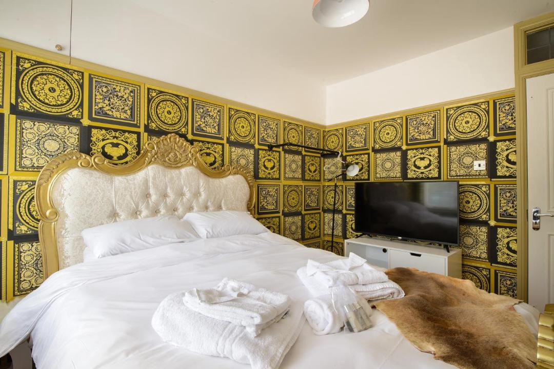 Photo of Others in Howlett End