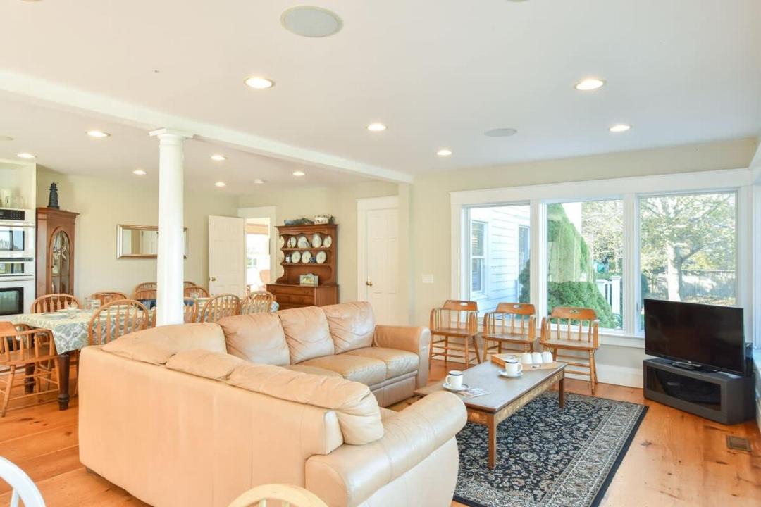 Photo of Others in Orleans