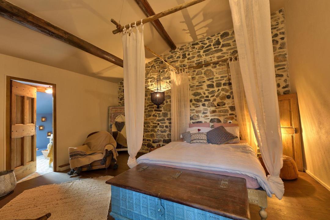 Photo of Others in Courry