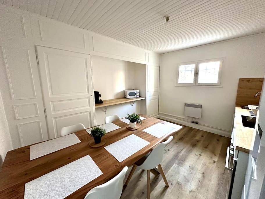 Photo of Others in Cusset