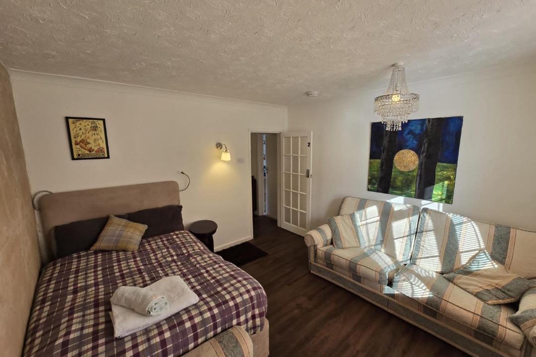 Photo of Others in Luton