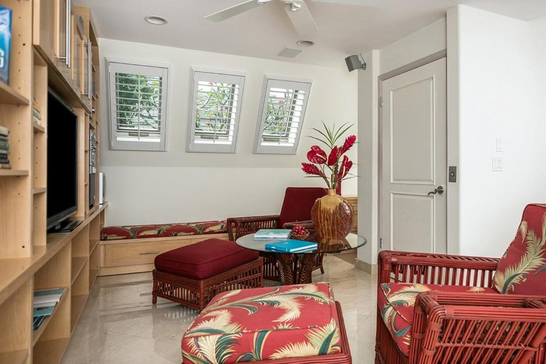 Photo of Others in Diamond Head - Kapahulu - St. Louis