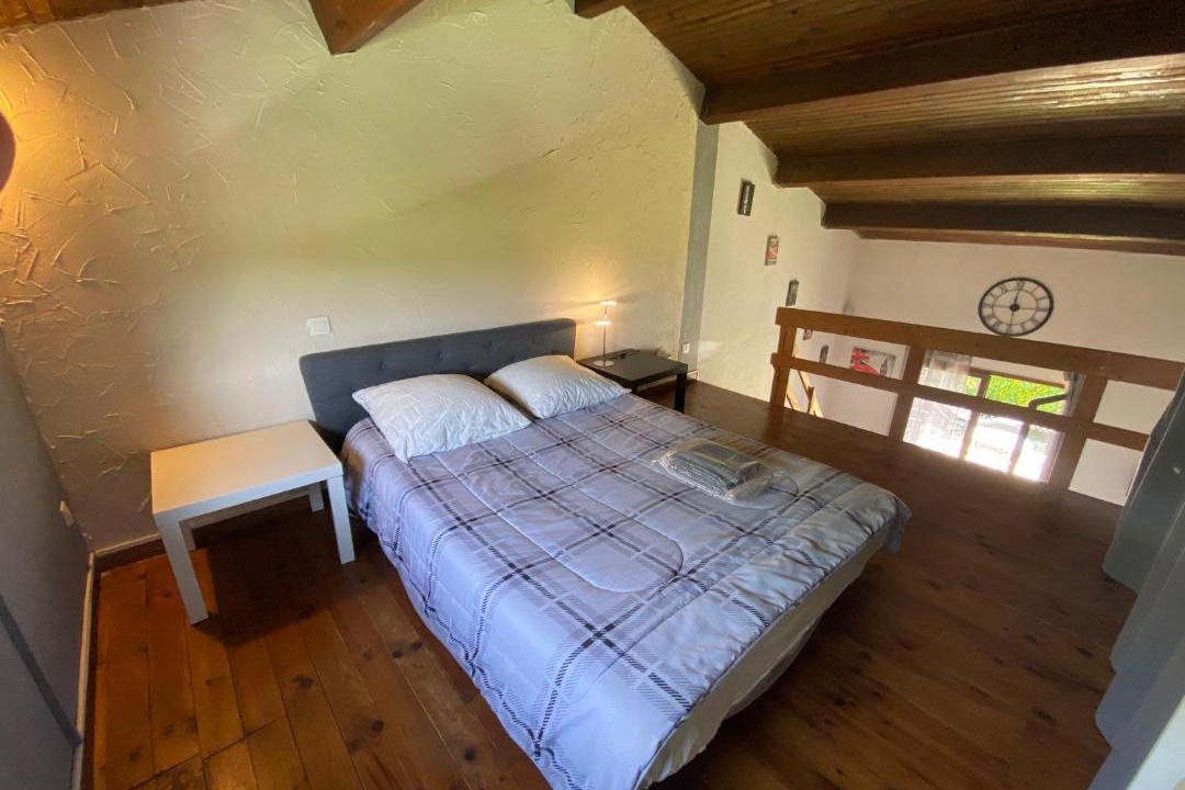 Photo of Bedroom in Teyran