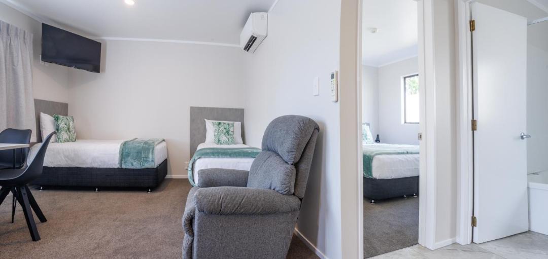 Photo of Others in Woodhill