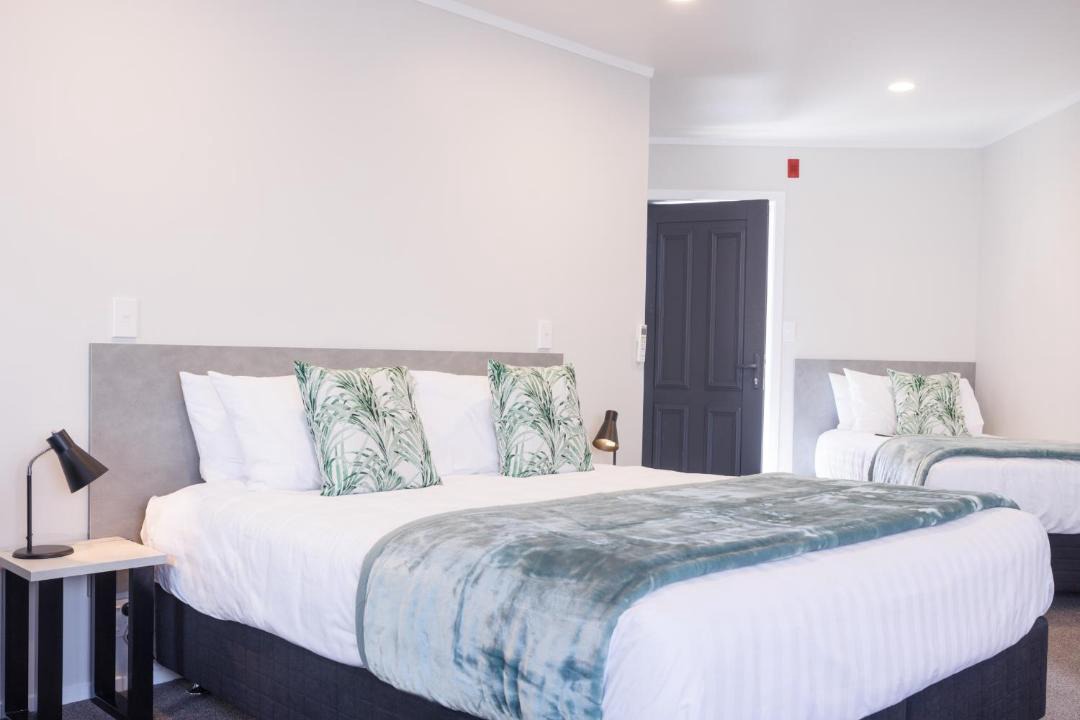 Photo of Others in Woodhill