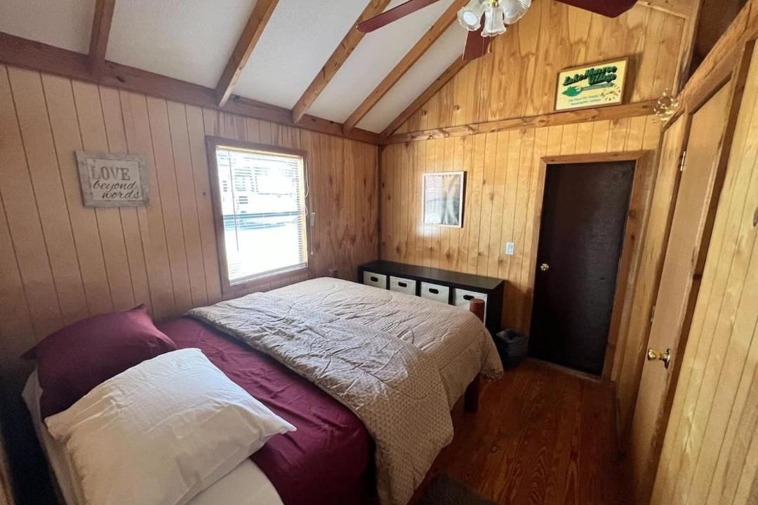 Photo of Bedroom in Bloomington